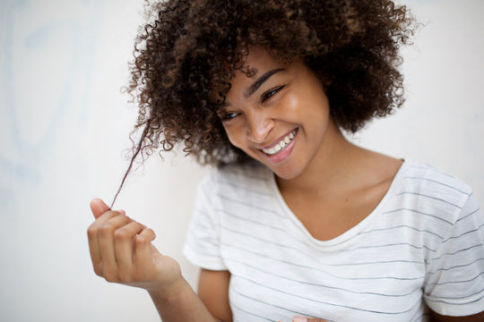 All About Hair Elasticity & How to Retain Growth